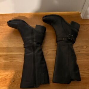 Women's Black Knee-High Boots - WIDE